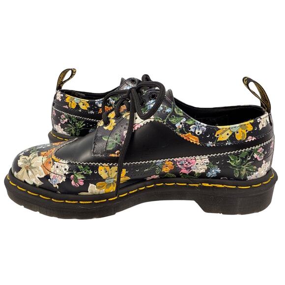 Dr. Martens Darcy Oxfords Floral Brogue 3989 Y2K Women's US 8 Black Leather Rare - Picture 2 of 12